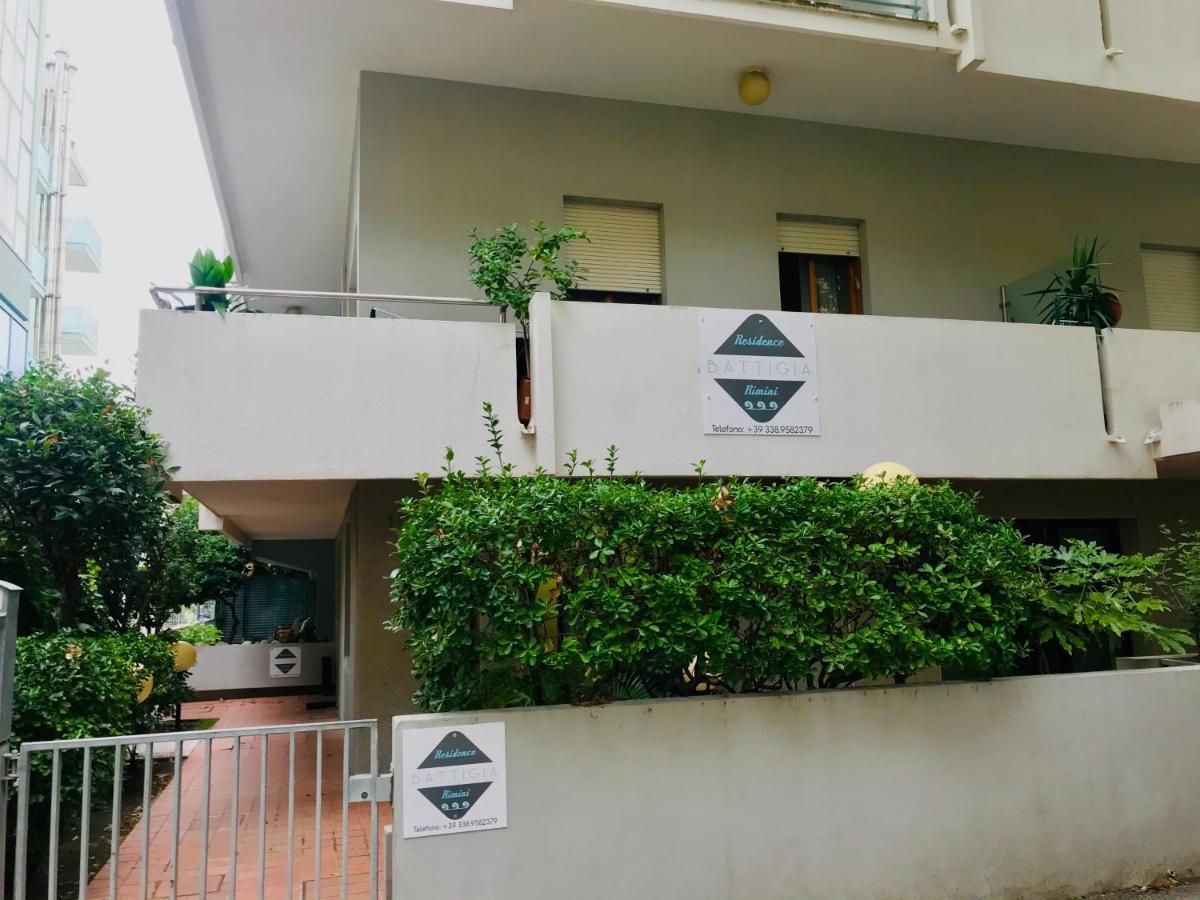 Battigia Rimini - Appartamenti Vacanze Екстериор снимка