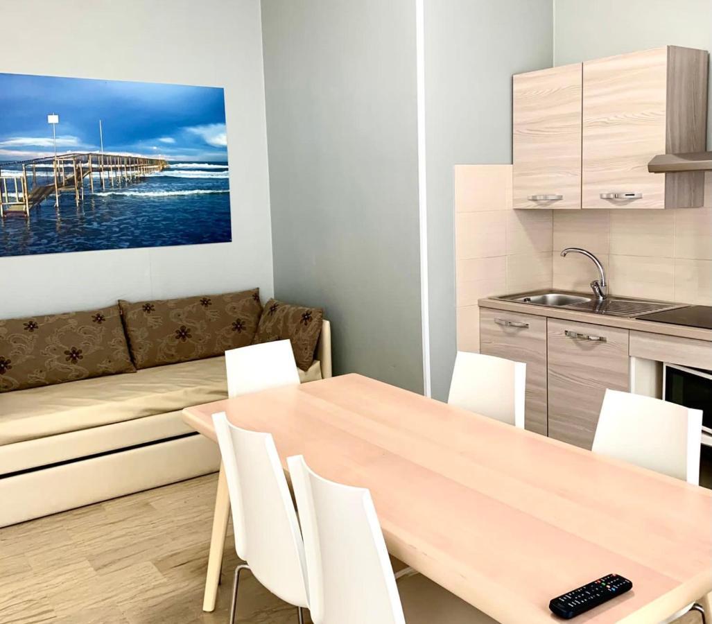 Battigia Rimini - Appartamenti Vacanze Екстериор снимка