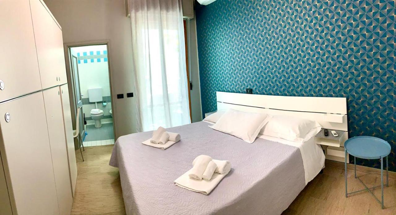 Battigia Rimini - Appartamenti Vacanze Екстериор снимка